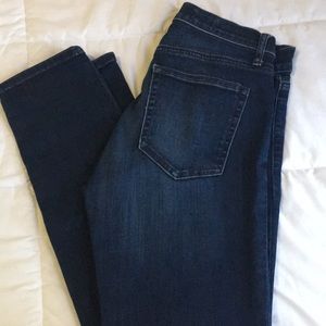 Gap Slim Straight Jeans